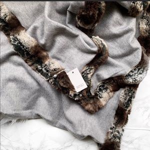 Badgley Mischka faux chinchilla wrap grey